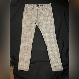 H&M men’s plaid dress pants.